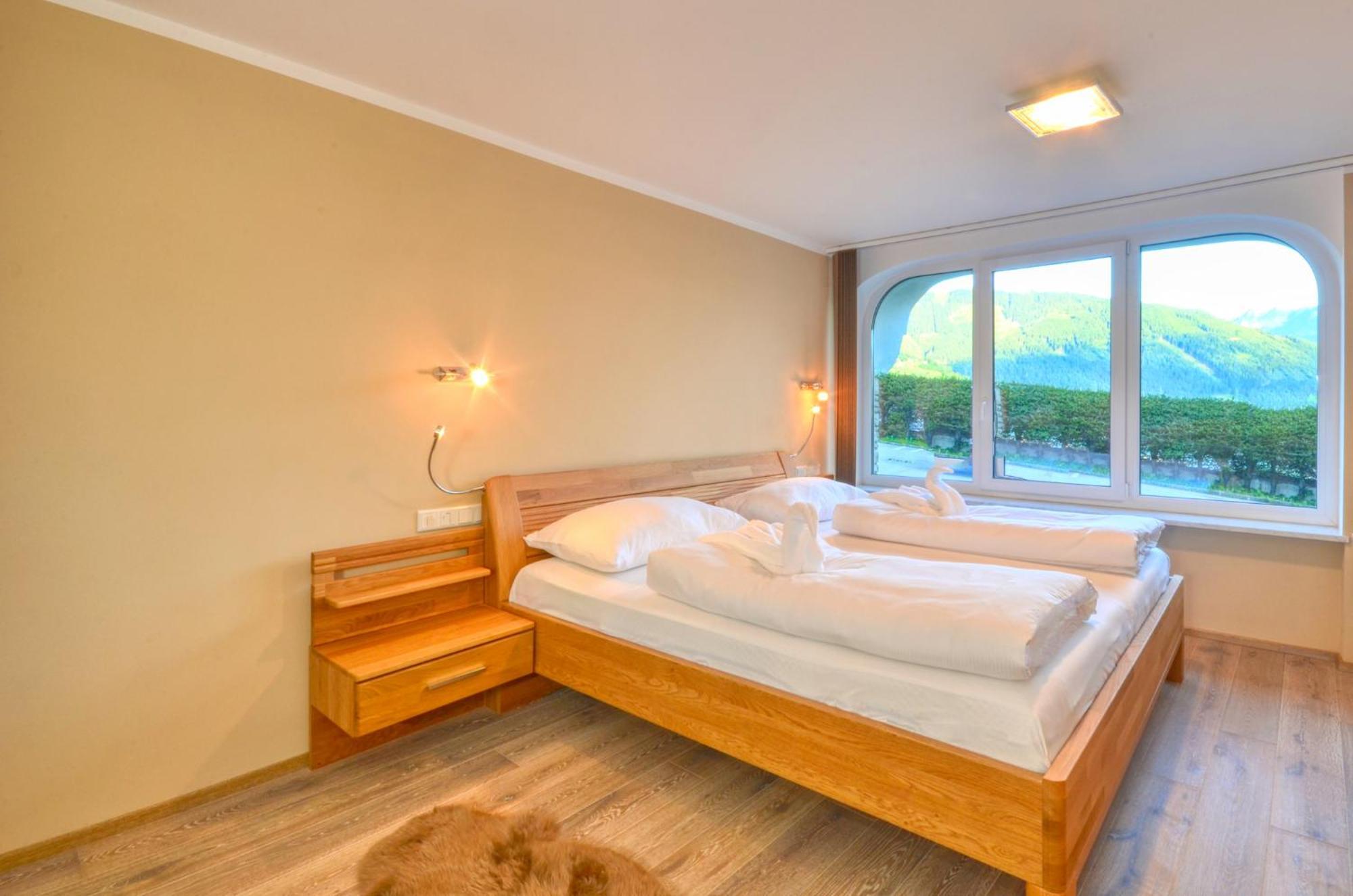 Eichenhof Top 2 - By Alpen Apartments Zell am See Buitenkant foto